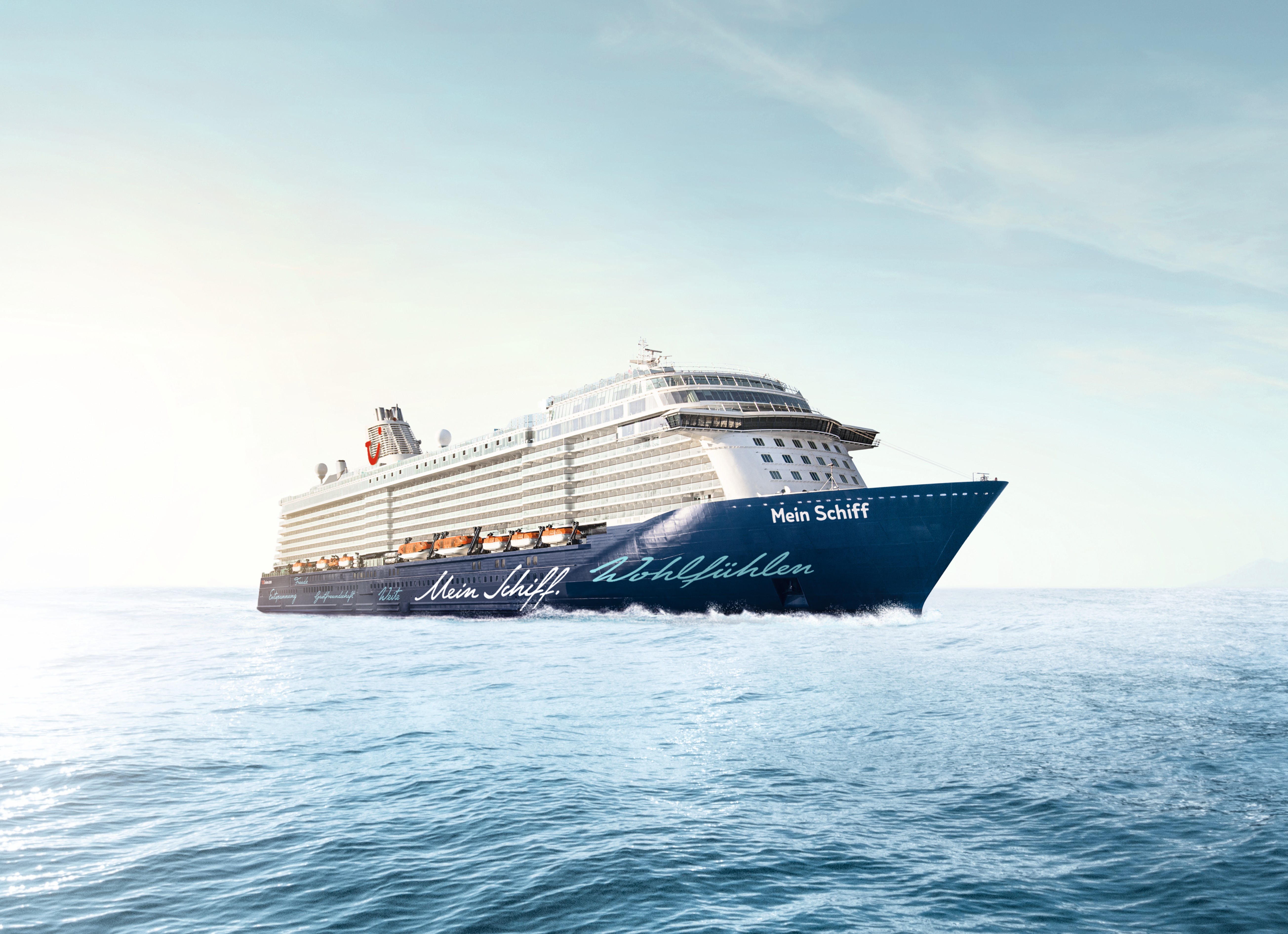 Mein Schiff auf Mittelamerika-Kreuzfahrt